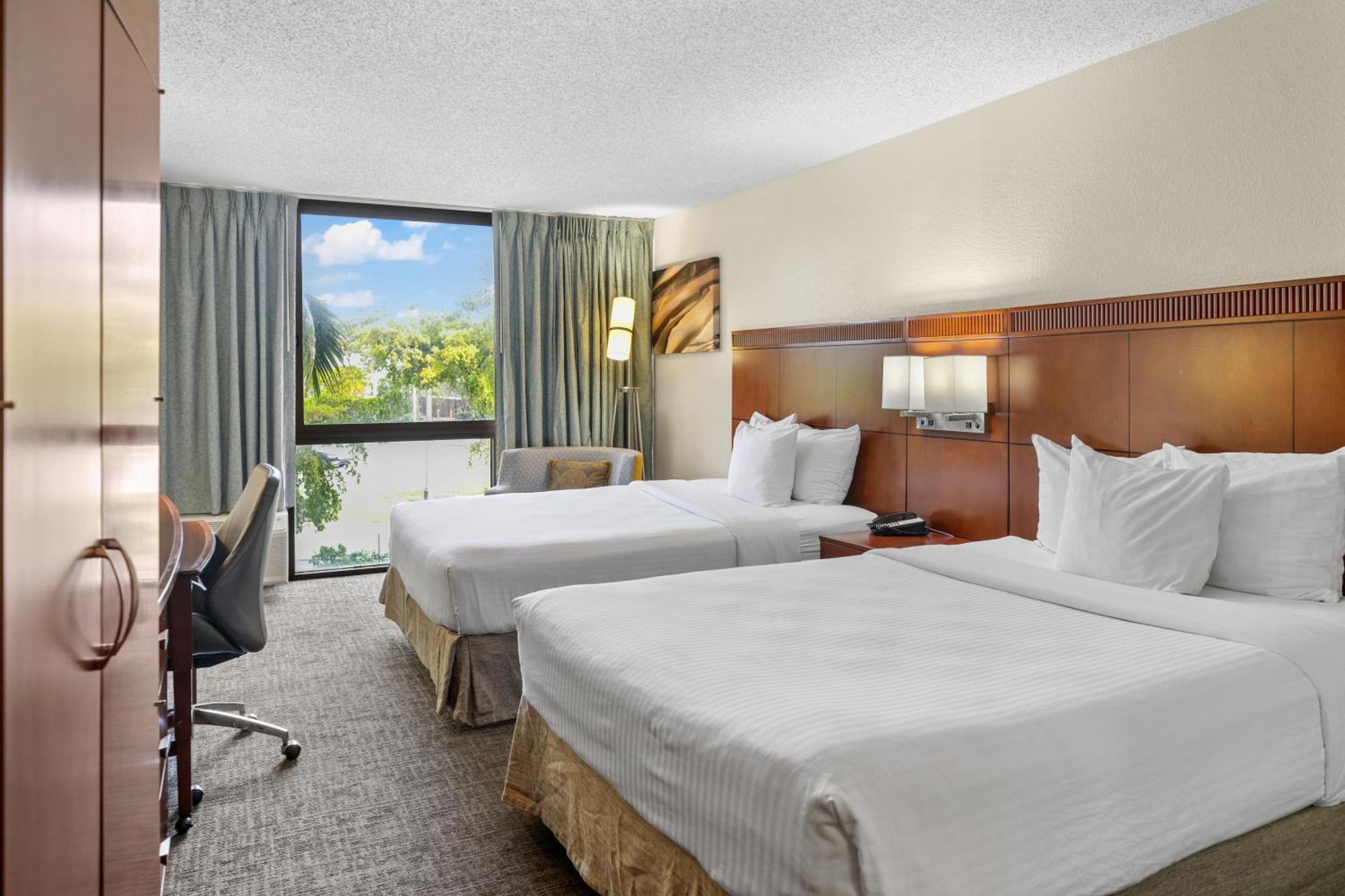 88 Palms Hotel & Event Center ウェストパームビーチ エクステリア 写真