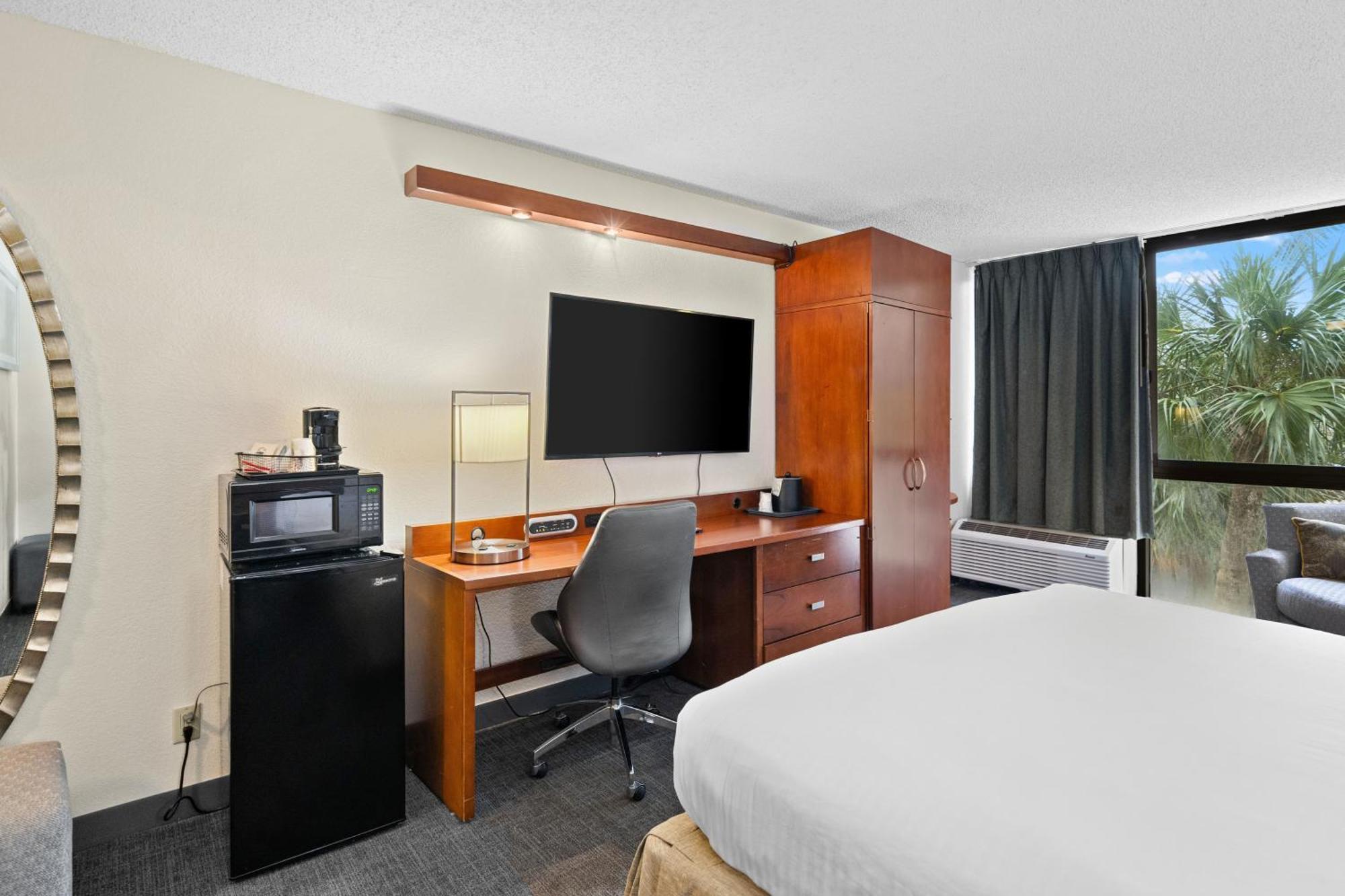 88 Palms Hotel & Event Center ウェストパームビーチ エクステリア 写真