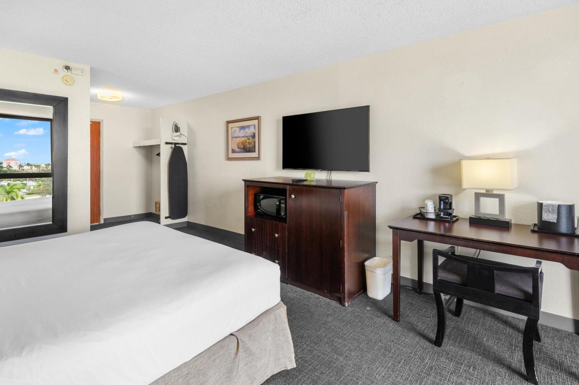 88 Palms Hotel & Event Center ウェストパームビーチ エクステリア 写真