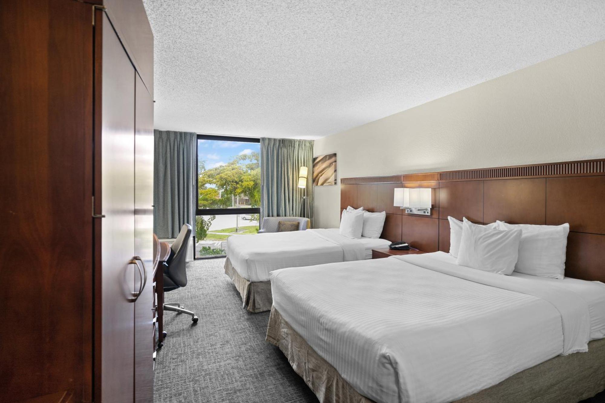 88 Palms Hotel & Event Center ウェストパームビーチ エクステリア 写真